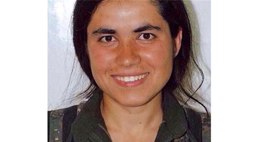 Αυτή είναι η Κούρδισσα μάνα που θυσιάστηκε για να σκοτώσει 10 τζιχαντιστές [photo] - Φωτογραφία 2