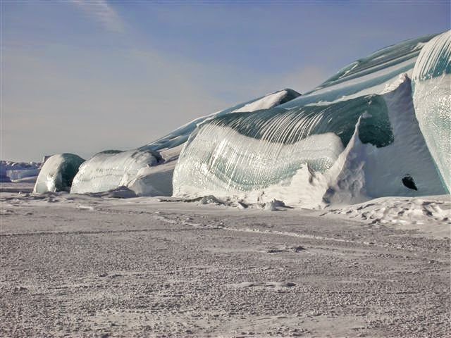 Παγωμένο… κύμα στην Ανταρκτική! - Φωτογραφία 1
