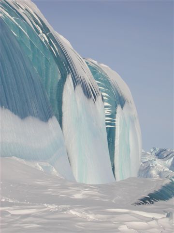 Παγωμένο… κύμα στην Ανταρκτική! - Φωτογραφία 11