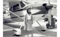 Η ιστορία που θα σας αφήσει με το στόμα ανοιχτό: Η τελευταία πτήση της πρώτης γυναίκας που έκανε μόνη της το γύρο του κόσμου...[photos] - Φωτογραφία 4