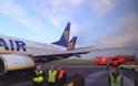 Τρόμος στο έδαφος - Δύο αεροσκάφη της Ryanair συγκρούστηκαν μεταξύ τους στο αεροδρόμιο του Δουβλίνου - Φωτογραφία 3
