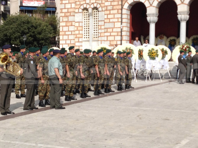 Εικόνες που ραγίζουν καρδιές: Ξεκίνησε η τελευταία πράξη του δράματος... [photos] - Φωτογραφία 3