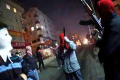 Εκτός ελέγχου η κατάσταση στην Τουρκία – 22 νεκροί Κούρδοι (βίντεο)