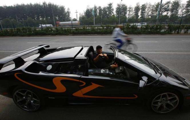 Κινέζοι μηχανικοί έφτιαξαν την Lamborghini των ονείρων τους - Φωτογραφία 27