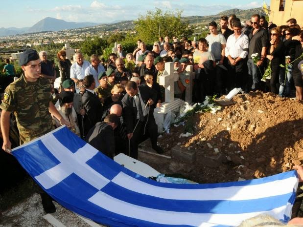 Δάκρυσε ολόκληρη η Ελλάδα λέγοντας ΑΝΤΙΟ στα παλικάρια της... Φωτογραφικό υλικό που ραγίζει καρδιές! [photos] - Φωτογραφία 11