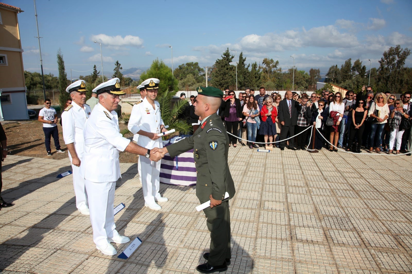 Παρουσία Αρχηγού ΓΕΝ στην Τελετή Απονομής Πτυχίων των Αποφοίτων του 180ου Σχολείου Υποβρύχιων Καταστροφών - Φωτογραφία 5