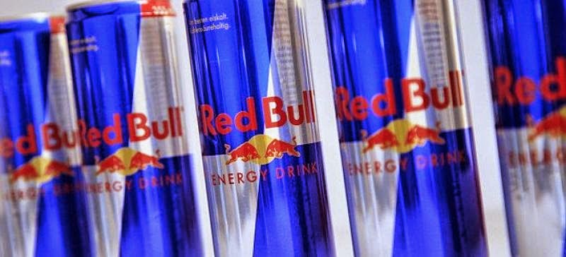 Απίστευτο: Η Red Bull θα αποζημιώνει με 13 εκατ. δολάρια τους πελάτες της, επειδή το ποτό της δεν... βγάζει φτερά! - Φωτογραφία 1