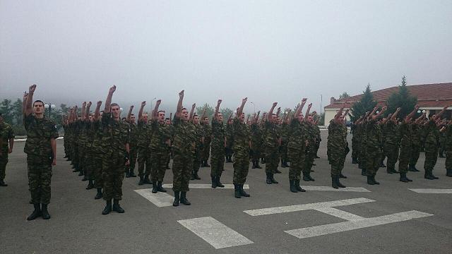 Ορκωμοσία της Ε΄ ΕΣΣΟ 2014 στα Γρεβενά (video) - Φωτογραφία 3