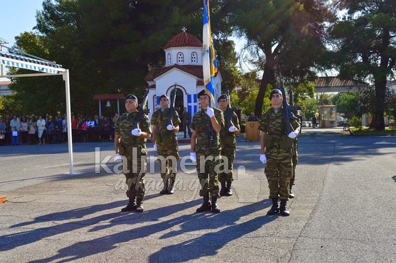 Ορκίστηκαν οι νεοσύλλεκτοι στο 11ο Σύνταγμα Πεζικού στην Τρίπολη (vd)! - Φωτογραφία 3