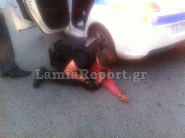 ΣΟΚΑΡΙΣΤΙΚΕΣ ΦΩΤΟΓΡΑΦΙΕΣ: Έπαθε επιληπτική κρίση κατά τη διάρκεια της σύλληψής της... [photos] - Φωτογραφία 3