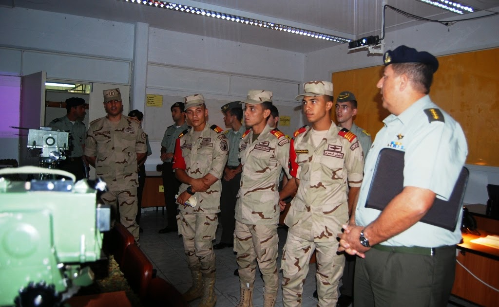 Επίσκεψη Αιγύπτιων Αξιωματικών στη Σχολή Πυροβολικού - Φωτογραφία 6