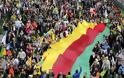 Γερμανία: Χιλιάδες Κούρδοι διαδήλωσαν κατά του Ισλαμικού Κράτους