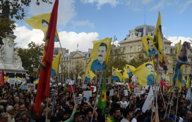 Παρίσι: Συγκλονιστική διαδήλωση υπέρ των Κούρδων - Φωτογραφία 1