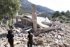 Ανθρωποκυνηγητό για τους δράστες της έκρηξης στη Κρήτη [photos]
