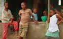 «Είμαστε παγιδευμένοι, θα πεθάνουμε» -Ο ιός Εμπολα μέσα από τα μάτια ενός 13χρονου παιδιού
