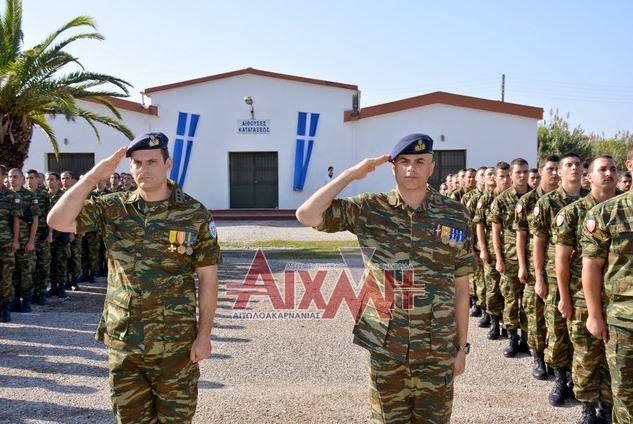 Σε κλίμα πένθους η ορκωμοσία των νεοσυλλέκτων στο 2/39 Σ.Ε. (φωτορεπορτάζ) - Φωτογραφία 11