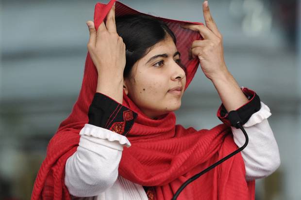 Λίγο μετά το Νόμπελ Ειρήνης απειλείται και πάλι η ζωή της17χρονης Malala - Φωτογραφία 2