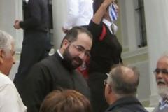 Ο Χανιώτης Αρχιμανδρίτης που διακονεί πιστούς στην Κωνσταντινούπολη...[photos]