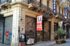 Η ερήμωση της Ερμού - Ο άλλοτε πιο εμπορικός δρόμος της Αθήνας γέμισε ενοικιαστήρια
