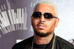 Ο Chris Brown... το βρήκε: O Έμπολα είναι επιδημία για να ελέγξουν την αύξηση του πληθυσμού στη Γη