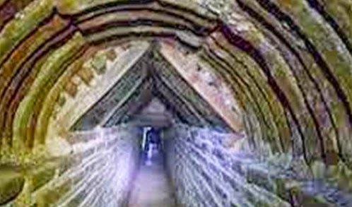 AΠΙΣΤΕΥΤΟΣ θησαυρός: H μεγαλύτερη ανακάλυψή στην υφήλιο βρίσκεται στην υπόγεια Αθήνα και το κρύβουν! [video] - Φωτογραφία 1