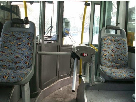 Τι είναι τα τουρνικέ που θα τοποθετηθούν το Νοέμβριο σε λεωφορεία και τρόλεϊ για να... βρίσκουν τους λαθρεπιβάτες - Φωτογραφία 3