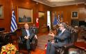 Συνάντηση ΥΕΘΑ Δημήτρη Αβραμόπουλου με τον Πρέσβη της Ελβετίας - Φωτογραφία 3