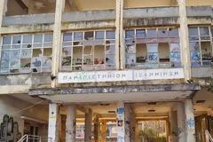 Εικόνες ντροπής στα Ιωάννινα - Παραμένει ερείπιο το παλιό πανεπιστήμιο [photos]