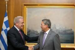 Συνάντηση ΥΕΘΑ Δημήτρη Αβραμόπουλου με τον Πρέσβη του Λουξεμβούργου
