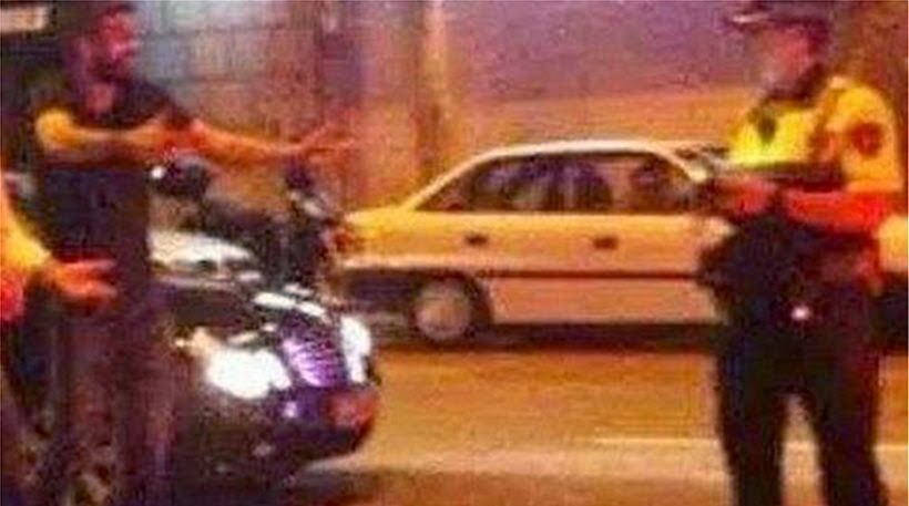 Επίθεση Πικέ σε αστυνομικούς: «Με ζηλεύετε γιατί είμαι διάσημος» - Φωτογραφία 1
