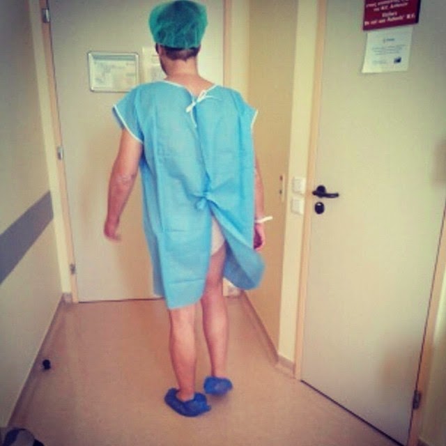 Στο νοσοκομείο πασίγνωστος Έλληνας τραγουδιστής...[photo] - Φωτογραφία 2