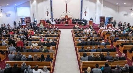 ΣΥΓΚΛΟΝΙΣΤΙΚΟ ΘΑΥΜΑ σε Εκκλησία της Μελβούρνης: Εμφανίστηκε ο Εσταυρωμένος...Δείτε την φωτογραφία! [photo] - Φωτογραφία 1