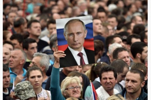 Ο Πούτιν “τσάρος” σε παρέλαση στο Βελιγράδι - Φωτογραφία 1