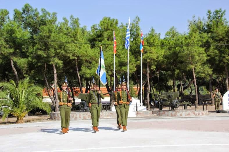 Απονομή Ταξιάρχη Αριστείου Ανδρείας στην Πολεμική Σημαία της 22 ΔΤΕ - Φωτογραφία 7