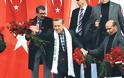 Ο Ερντογάν σε τεντωμένο σχοινί στο κουρδικό