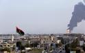 Λιβύη: Το κοινοβούλιο συμμαχεί με πρώην στρατηγό του Καντάφι κατά των ισλαμιστών