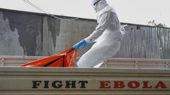Εργαζόμενος του ΟΗΕ πέθανε από Έμπολα - Φωτογραφία 1