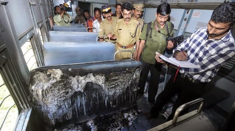 ΦΡΙΚΗ στην Ινδία: 20χρονος έκαψε ζωντανή μέσα σε τρένο μια 45χρονη - Φωτογραφία 1