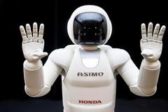 O Asimo μπήκε στην εφηβεία!