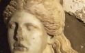 Αμφίπολη: Γιατί ... χαμογελάει η Σφίγγα – Απίστευτα μυστήρια στον αρχαίο τάφο
