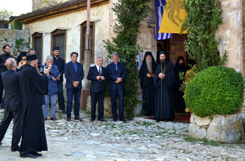 5446 - Φωτογραφίες από την επίσκεψη του Πατριάρχη Σερβίας κ. Ειρηναίου στη Λαύρα των Σέρβων, την Ιερά Μονή Χιλιανδαρίου - Φωτογραφία 1