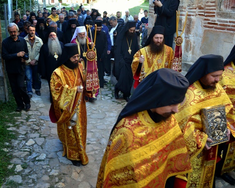 5446 - Φωτογραφίες από την επίσκεψη του Πατριάρχη Σερβίας κ. Ειρηναίου στη Λαύρα των Σέρβων, την Ιερά Μονή Χιλιανδαρίου - Φωτογραφία 8