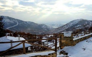 6 υπέροχες φωτογραφίες με χιόνι στο Κωσταράζι - Φωτογραφία 1