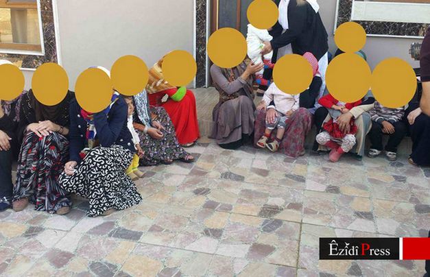 Ισλαμικό Κράτος: Ελευθέρωσαν ερωτικές σκλάβες και παιδιά - Φωτογραφία 2