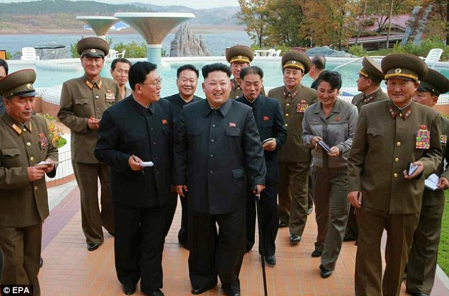 Βόρεια Κορέα: «Εξαφάνισε» έξι ανώτατους αξιωματούχους ο Κιμ Γιονγκ Ουν; - Φωτογραφία 2