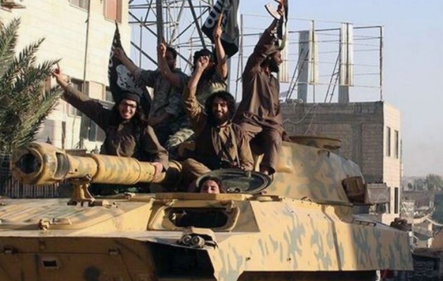 Το Ισλαμικό Κράτος έχει 2.500 αμερικανικά τανκ και τεθωρακισμένα - Φωτογραφία 1