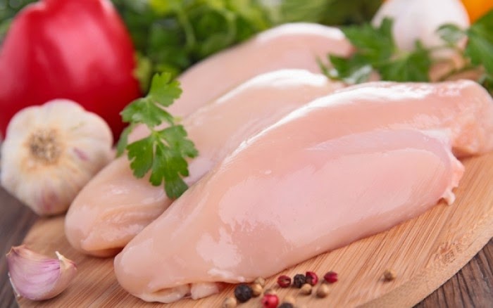 ΠΡΟΣΟΧΗ: Γιατί και πώς κινδυνεύετε με δηλητηρίαση από το κοτόπουλο - Φωτογραφία 1