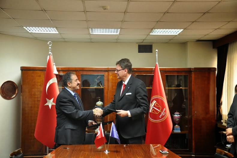 Στην Τουρκία για την υπογραφή μνημονίου συνεργασίας ο Προέδρος του Διεθνούς Συμβουλίου Ελεγκτών του ΝΑΤΟ Δρ. Χαρίλαος Χαρίσης - Φωτογραφία 5