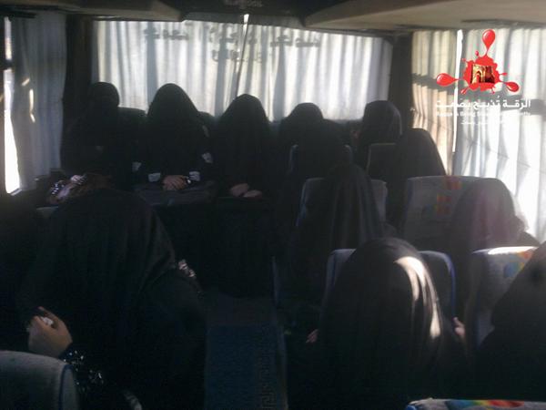 Δείτε πώς είναι το γυναικείο λεωφορείο στο Ισλαμικό Κράτος (φωτo) - Φωτογραφία 3