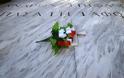 Συγκλονιστικό φωτογραφικό οδοιπορικό: Ανάμεσα τους τάφους των νεκρών στρατιωτών του έπους του 40! [photos] - Φωτογραφία 11